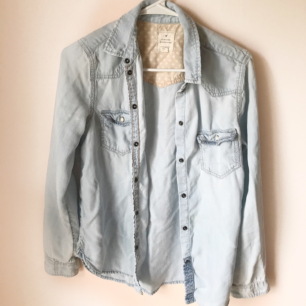 American eagle chambray shirt